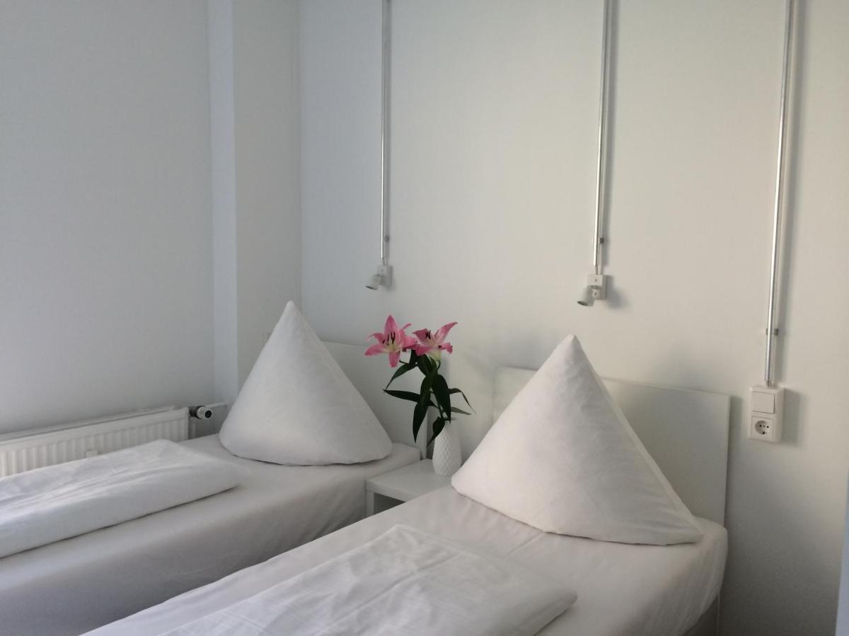 Apartment&Rooms Near Brandenburg Gate ベルリン エクステリア 写真