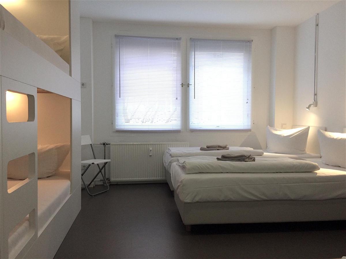 Apartment&Rooms Near Brandenburg Gate ベルリン エクステリア 写真
